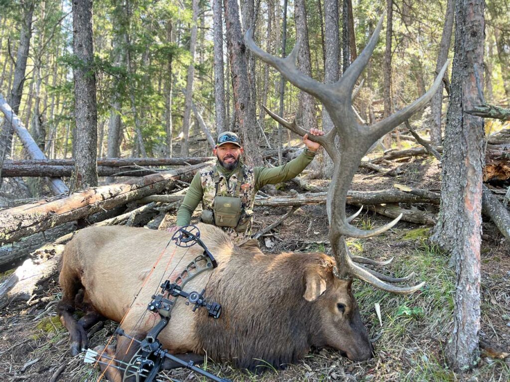 best-trophy-archery-elk-hunting-outfitter-ne-wy